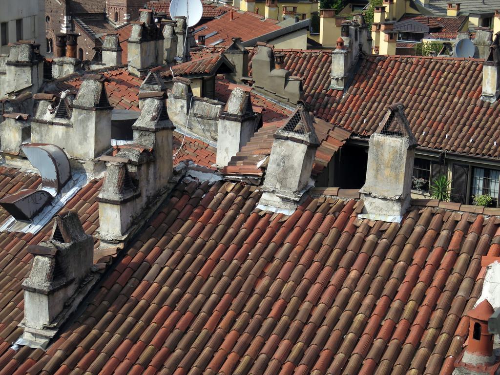 Mansard Very Close To Duomo Milan Luaran gambar